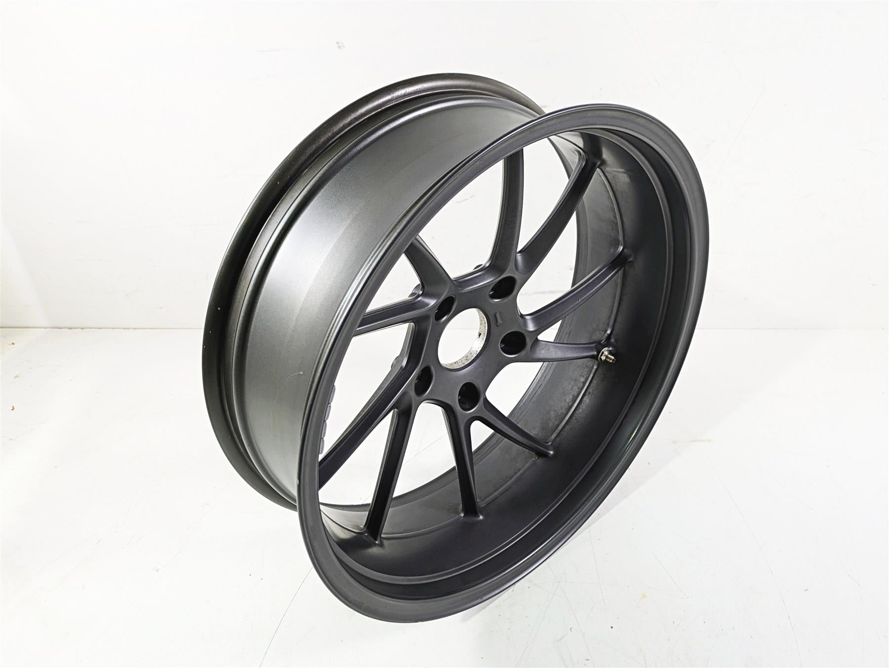 2016 BMW R1200RS K54 Straight Rear Wheel Rim 17x5.5 36318556340 {{ shop.shopifyCountryName }} - Mototech271