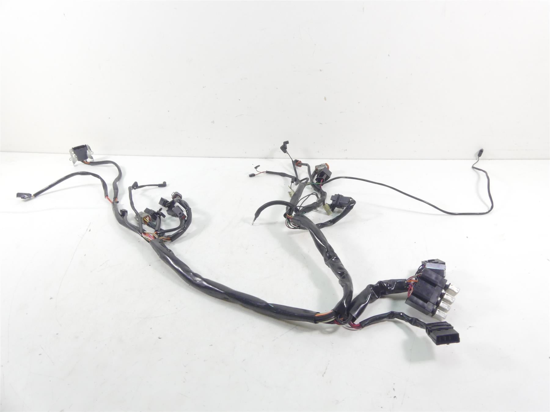 2000 Harley Dyna FXR4 CVO Super Glide Main Wiring Harness Loom -No Cuts 69565-99 {{ shop.shopifyCountryName }} - Mototech271