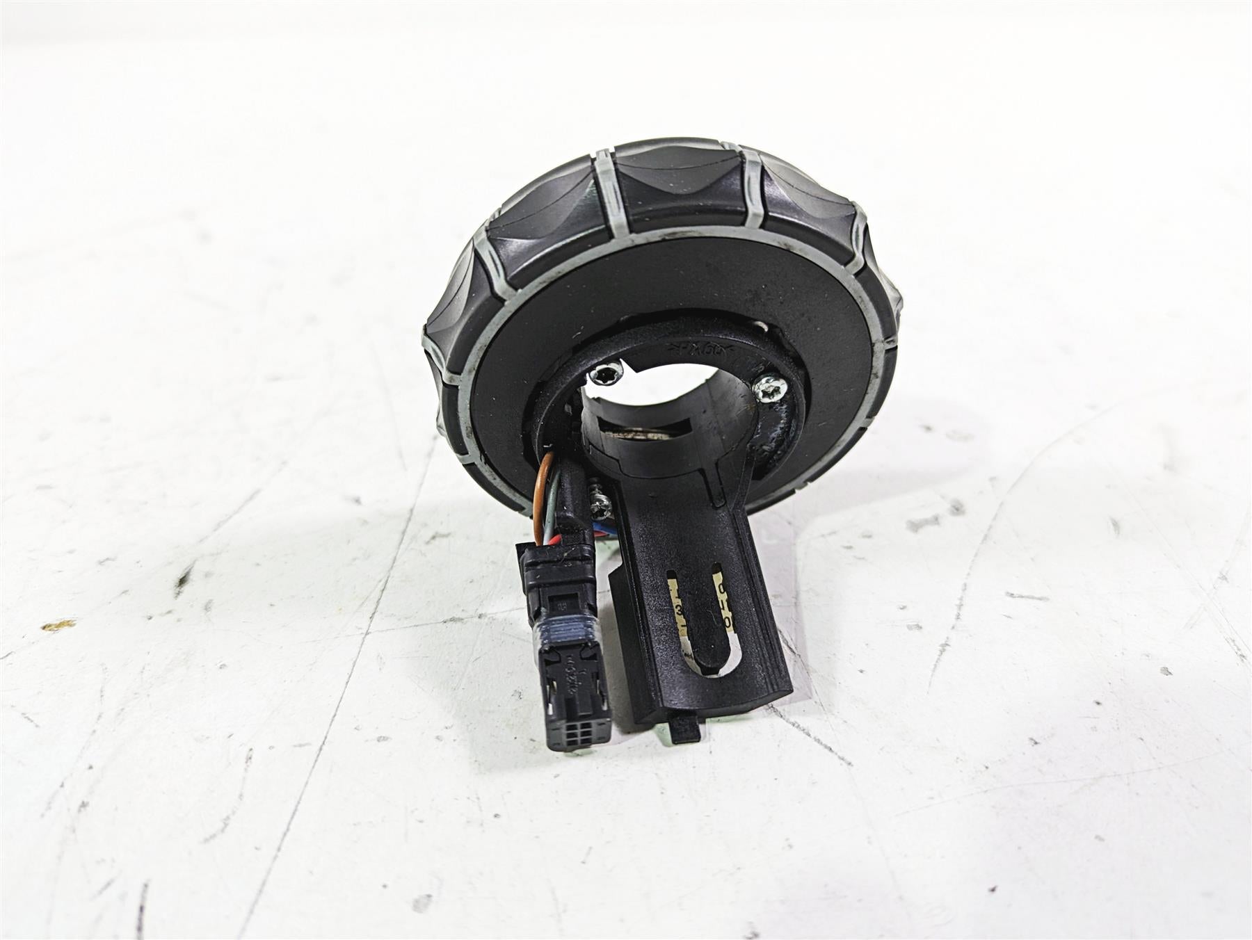 2014 BMW R1200 RT RTW K52 Round Multi Control Switch 7713937 61317727498 {{ shop.shopifyCountryName }} - Mototech271