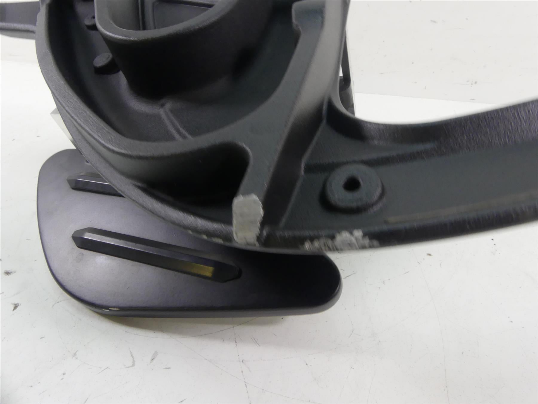 2011 Victory Vision Tour Right Rear Floorboard Floor Foot Board & Mount 5135906 {{ shop.shopifyCountryName }} - Mototech271