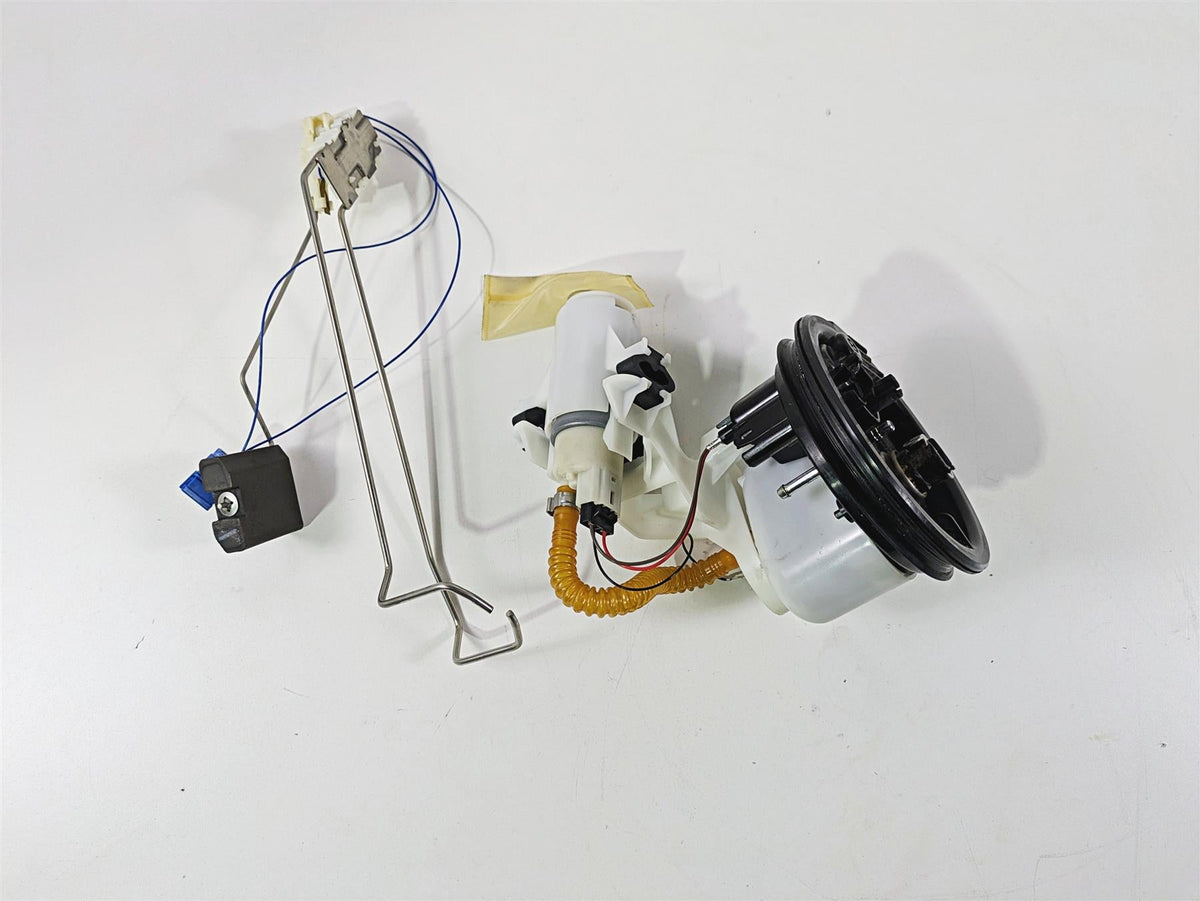 2014 BMW K1300S K40 Fuel Gas Petrol Pump & Level Sending Unit 16137656904 {{ shop.shopifyCountryName }} - Mototech271