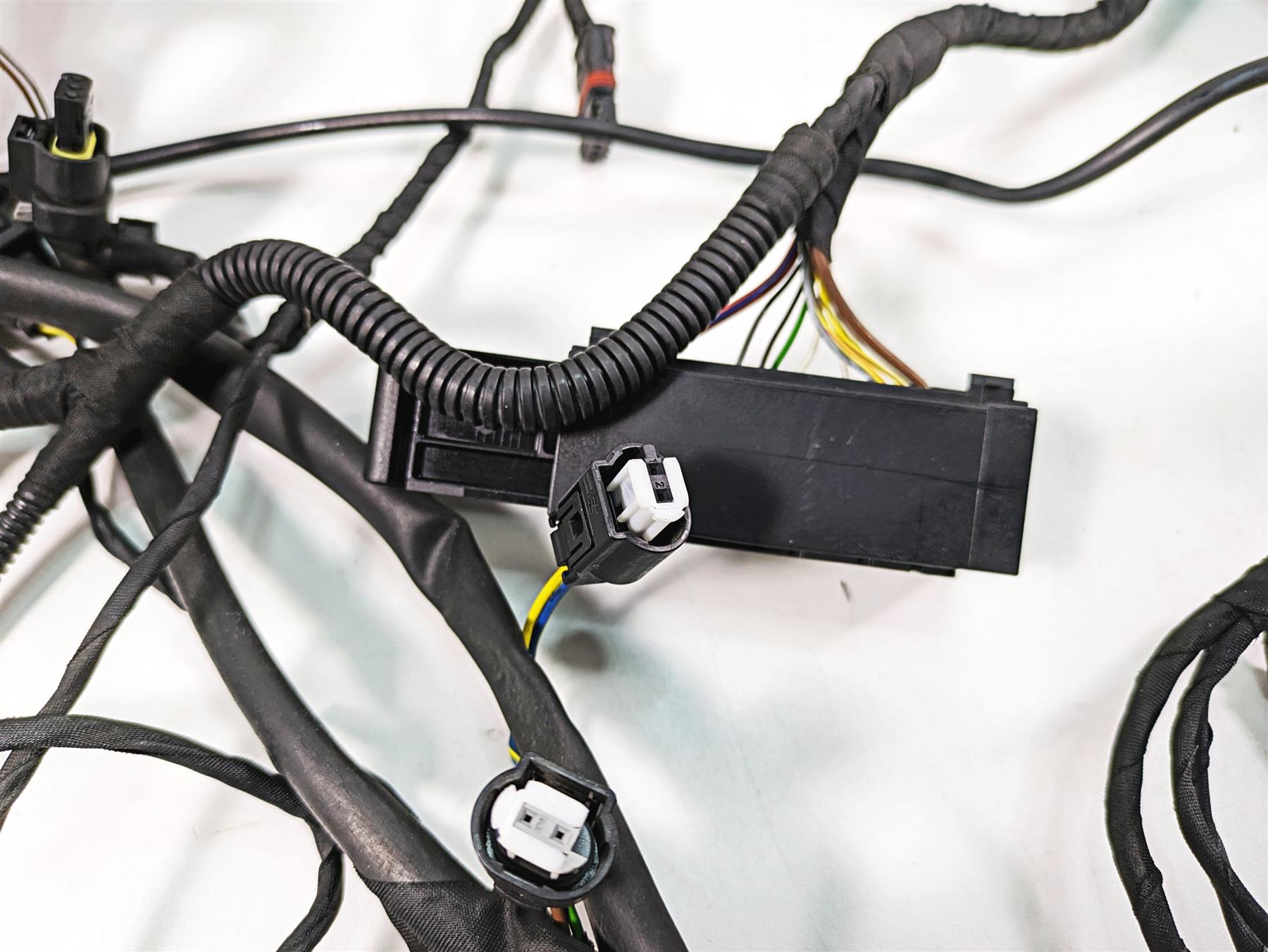 2016 BMW R1200R K53 Main & Engine Wiring Harness Esa Abs Heat Set 61118554353 {{ shop.shopifyCountryName }} - Mototech271