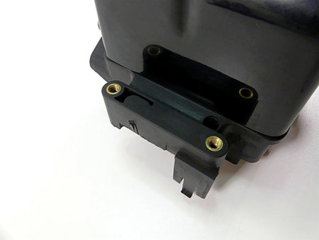 2017 Harley Dyna FXDB Street Bob Electrical Carrier & Black Side Cover 70367-12 {{ shop.shopifyCountryName }} - Mototech271