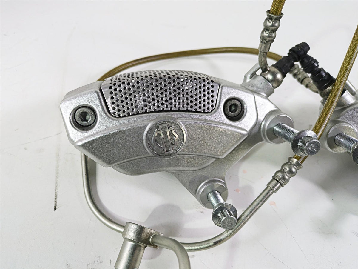 2006 Harley VRSCR Street V-Rod Front Brake Caliper Set Silver 44505-06A 44506-06 {{ shop.shopifyCountryName }} - Mototech271