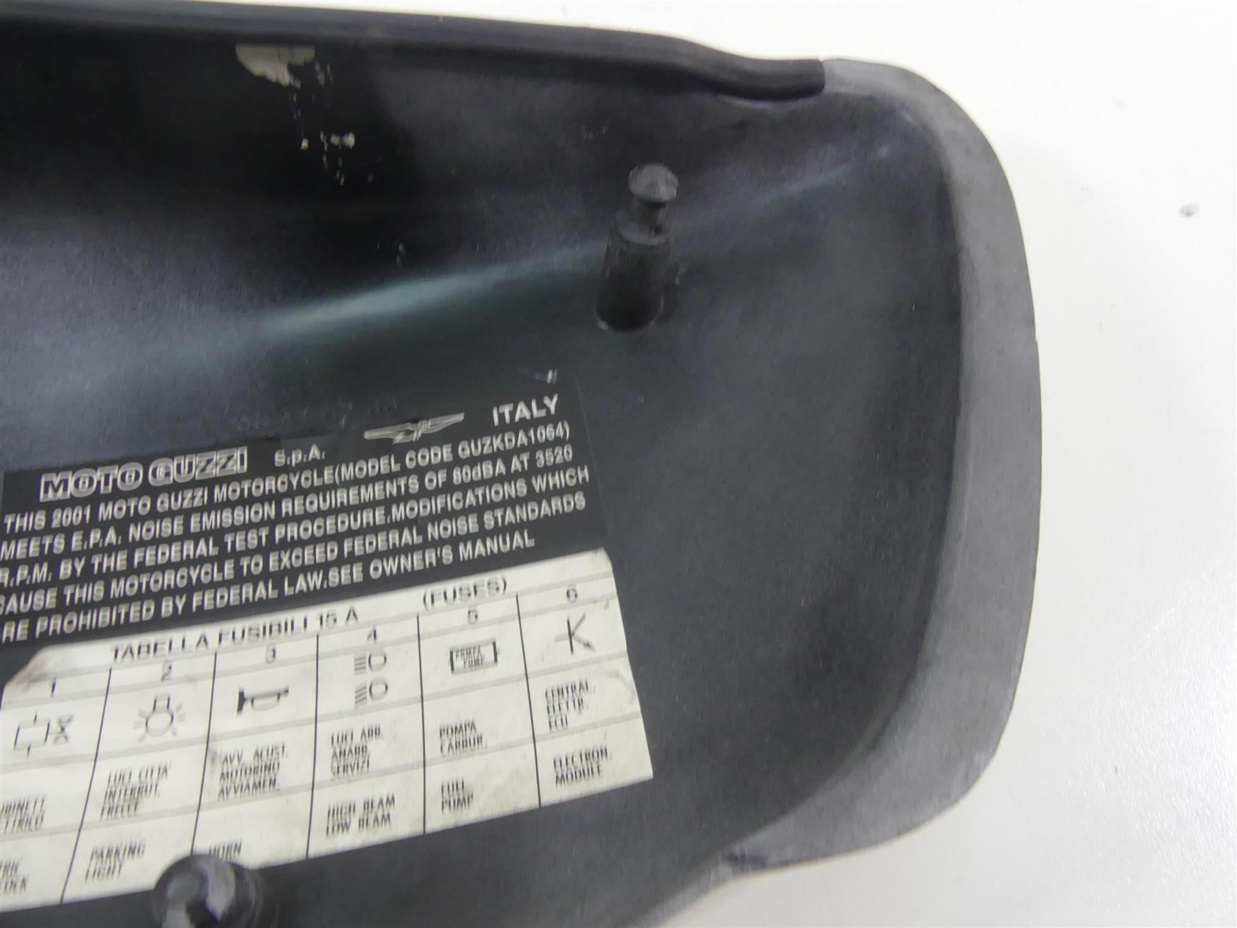 2001 Moto Guzzi California Sp 1100 Right Side Cover Fairing Cowl GU03476230 {{ shop.shopifyCountryName }} - Mototech271