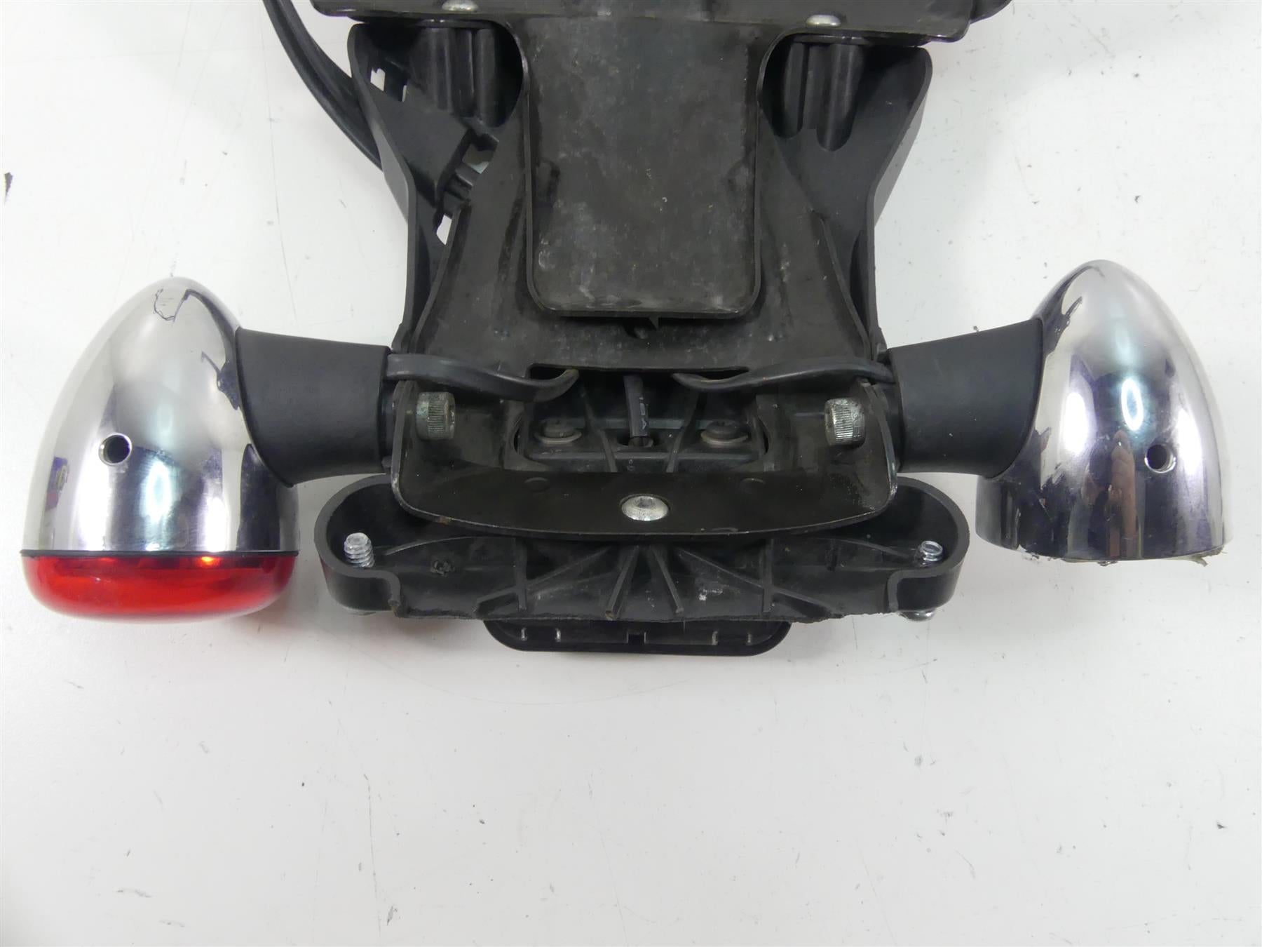 2021 Harley Softail FLSB Sport Glide License Plate Holder Blinker Set 67900329 {{ shop.shopifyCountryName }} - Mototech271