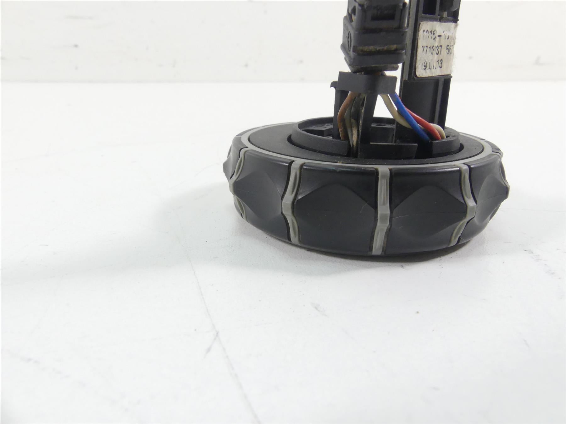2013 BMW R1200GS GSW K50 Left Grip Round Multi Control Switch 61317727498 {{ shop.shopifyCountryName }} - Mototech271