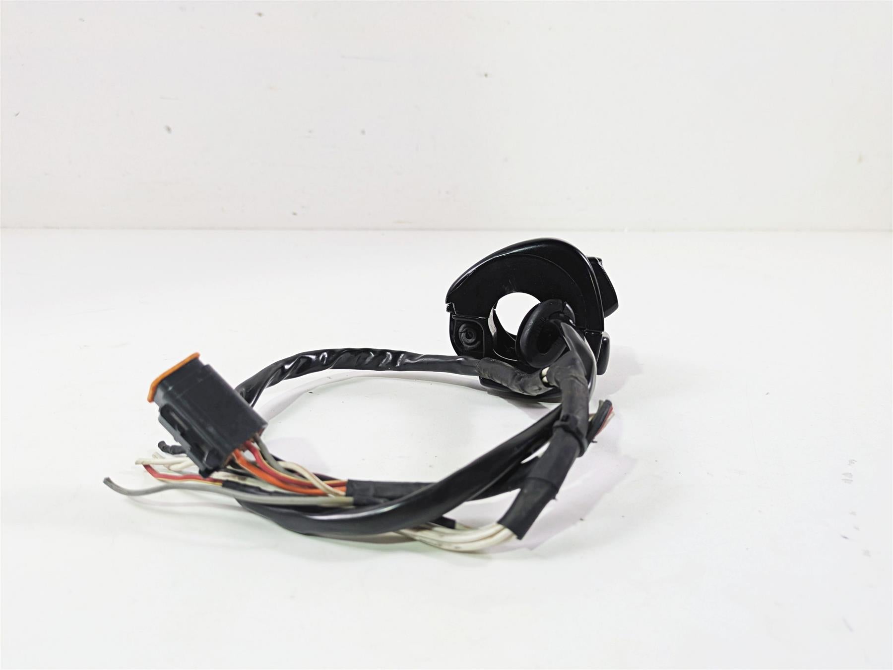 1998 Harley Touring FLHRCI Road King Right Hand Control Switch - Read 71684-06A {{ shop.shopifyCountryName }} - Mototech271