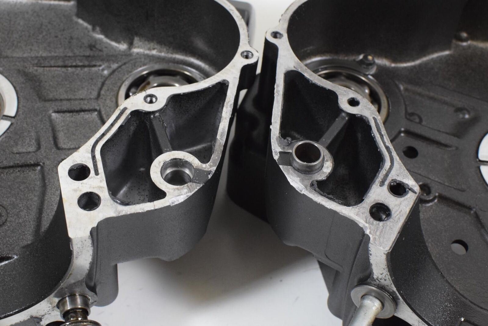 2011 Kawasaki VN1700 Vulcan Vaquero Engine Motor Crank Cases Crankcase 14001-013 {{ shop.shopifyCountryName }} - Mototech271