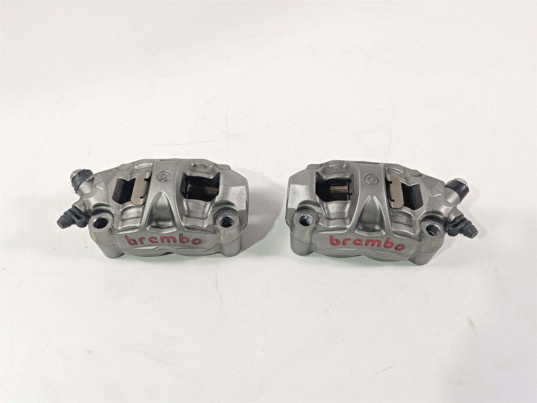2017 Aprilia RSV 1100 Tuono V4 Factory Brembo Front Brake Caliper Set 2B001348