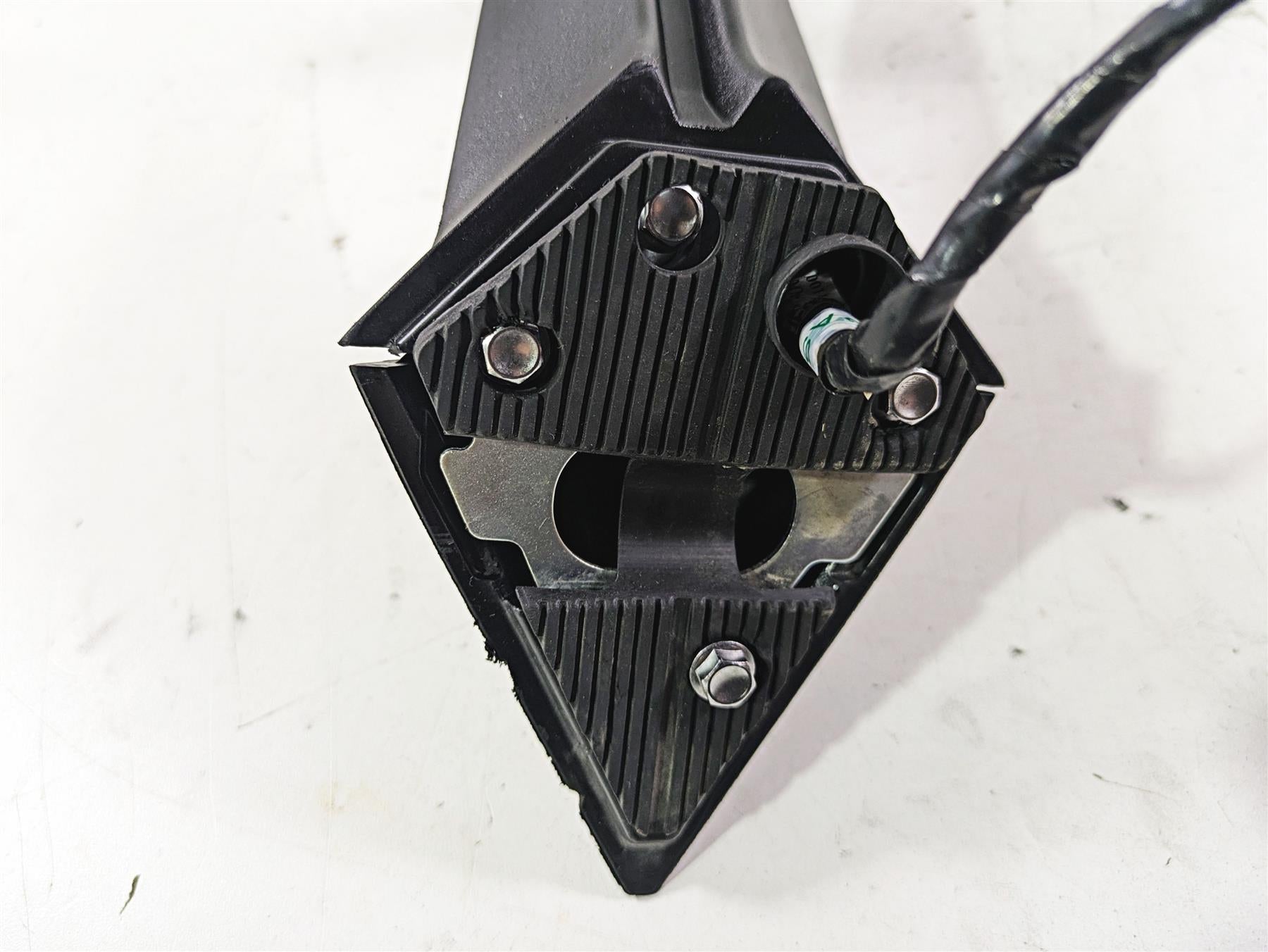 2023 Triumph Street Triple 765 RS Rear License Plate Holder & Blinker T2302024 {{ shop.shopifyCountryName }} - Mototech271