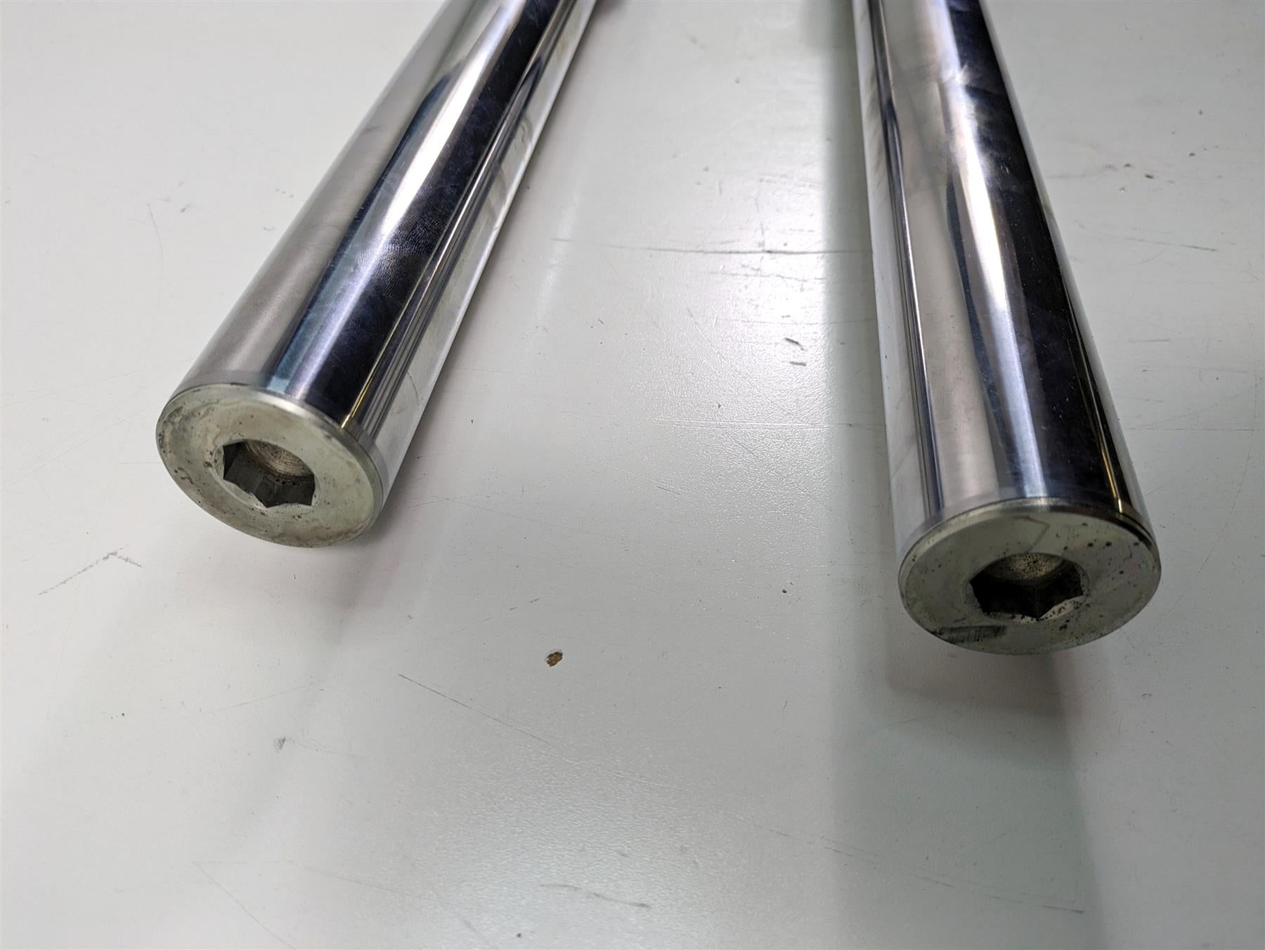 2014 Harley Touring FLHTK Electra Glide Straight Front Fork Set 49mm 45400021 {{ shop.shopifyCountryName }} - Mototech271