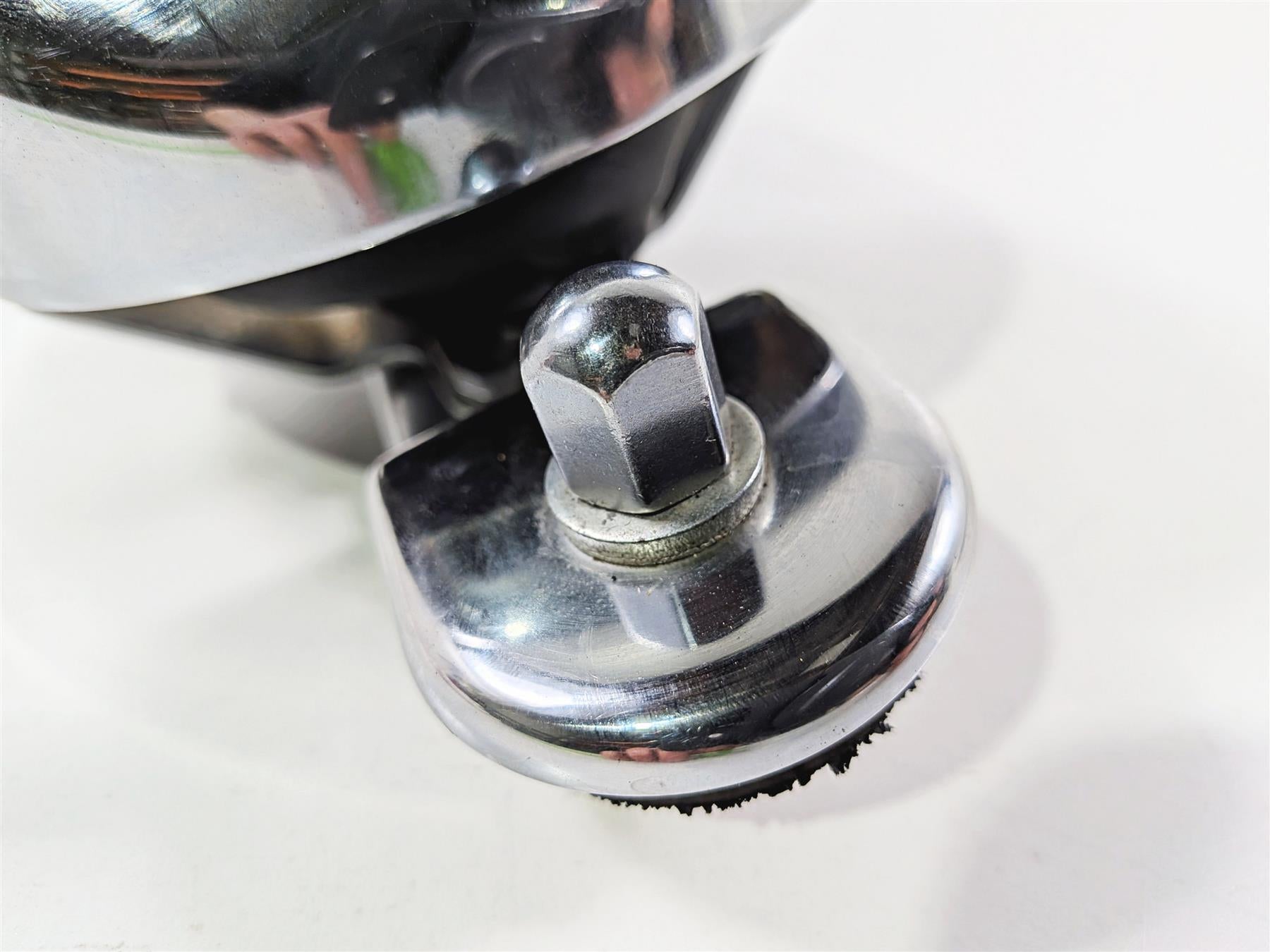 2011 Harley FXDF Dyna Fat Bob Horn & Chrome Cover 61300478A {{ shop.shopifyCountryName }} - Mototech271