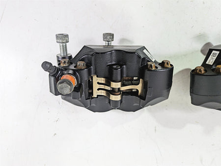 2018 Indian Chieftain Limited Front Brake Caliper Set 1912390 1912391 {{ shop.shopifyCountryName }} - Mototech271