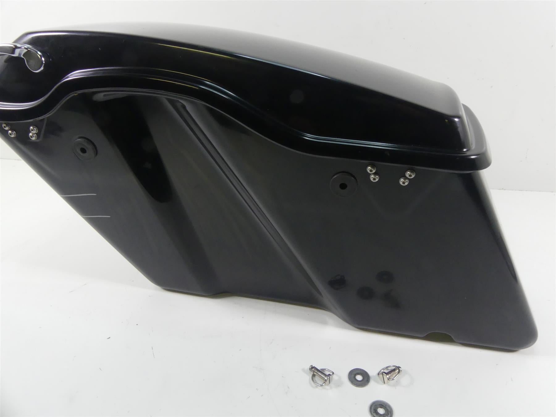 2014 Harley Touring FLHXS Street Glide Sp Right Saddlebag Saddle Bag 90200412 {{ shop.shopifyCountryName }} - Mototech271