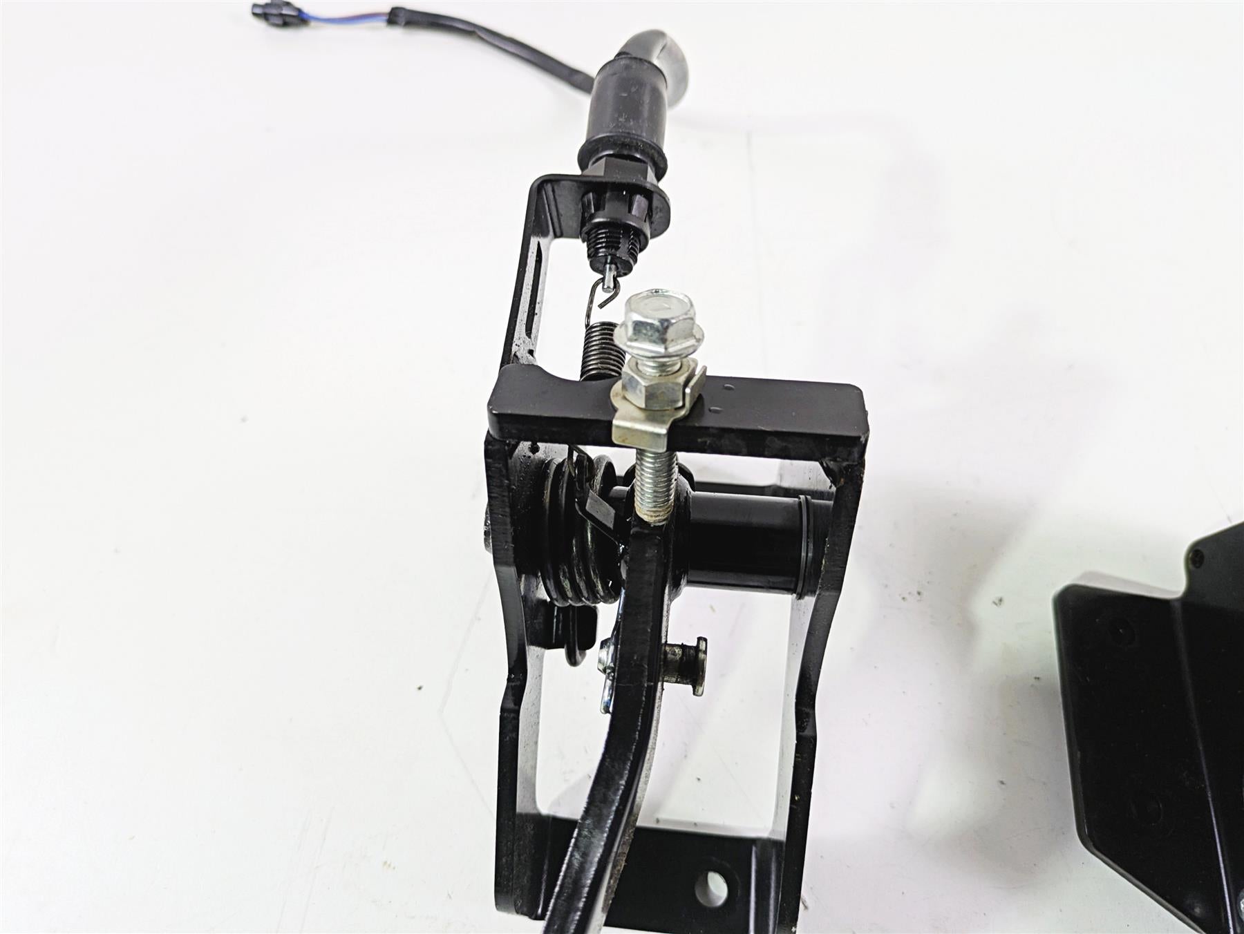 2023 Kawasaki Teryx KRX KRF 1000 C Foot Brake Accelerator Pedal Set 39075-0033 {{ shop.shopifyCountryName }} - Mototech271