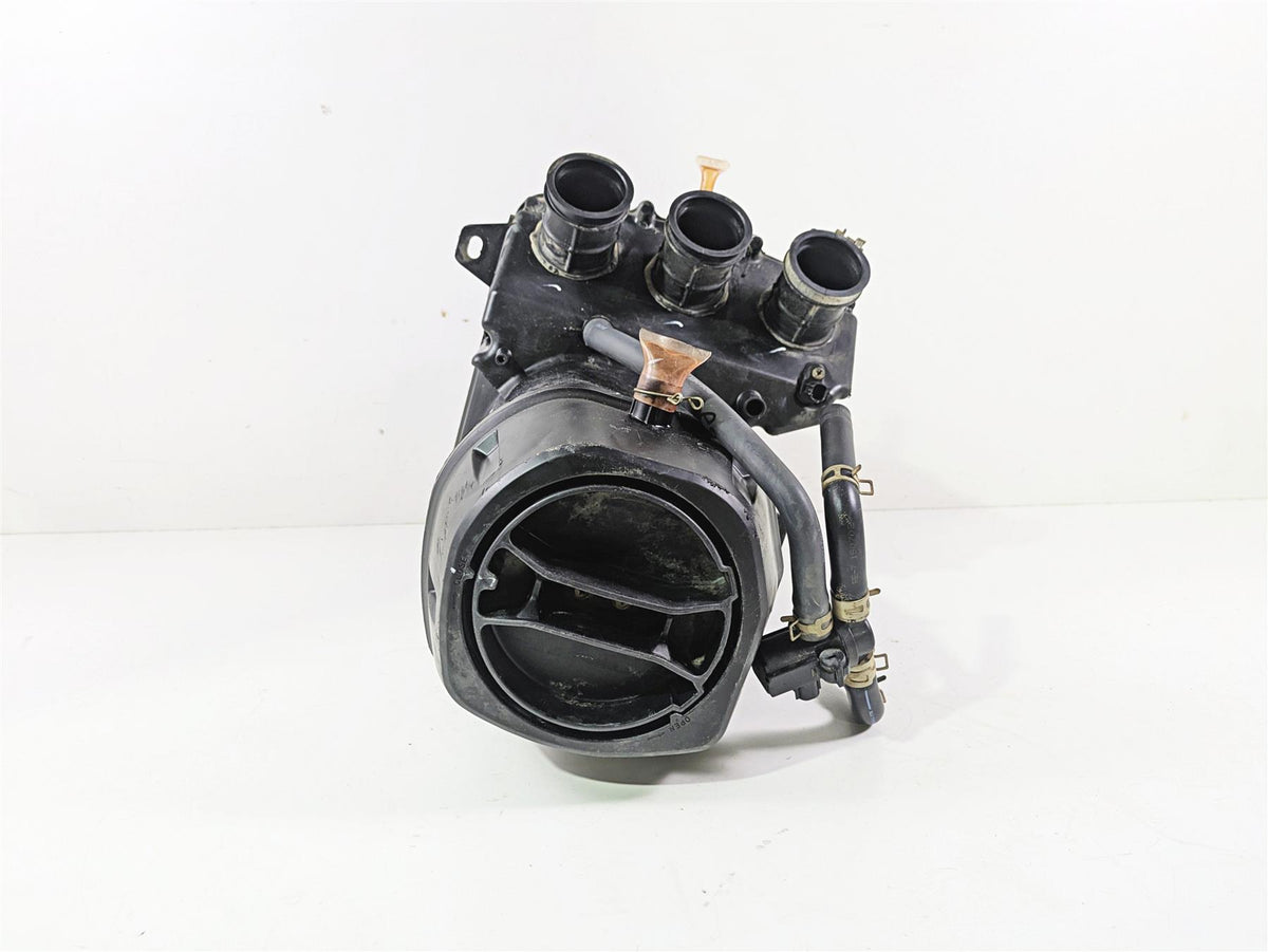2020 Yamaha YXZ1000 R SS XTR Air Cleaner Breather & All Tubes 2HC-E4411-01-00 {{ shop.shopifyCountryName }} - Mototech271