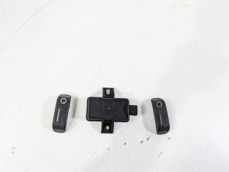 2016 BMW R1200RS K54 Tire Pressure Sensors & Rdc Module 36318532732 65758546222 {{ shop.shopifyCountryName }} - Mototech271