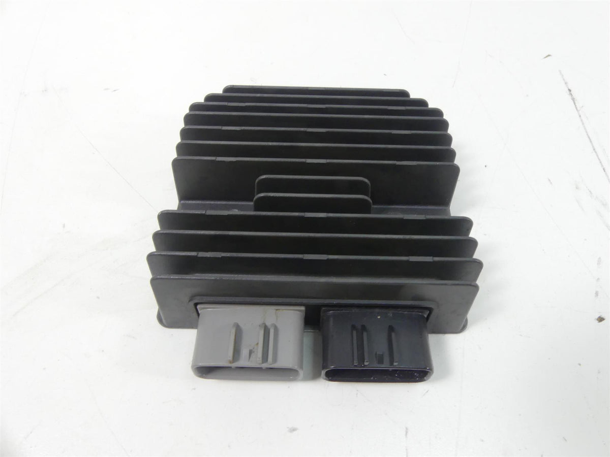 2020 Can-Am Commander 1000R XT Rectifier Voltage Regulator FH024AA 710005842 {{ shop.shopifyCountryName }} - Mototech271