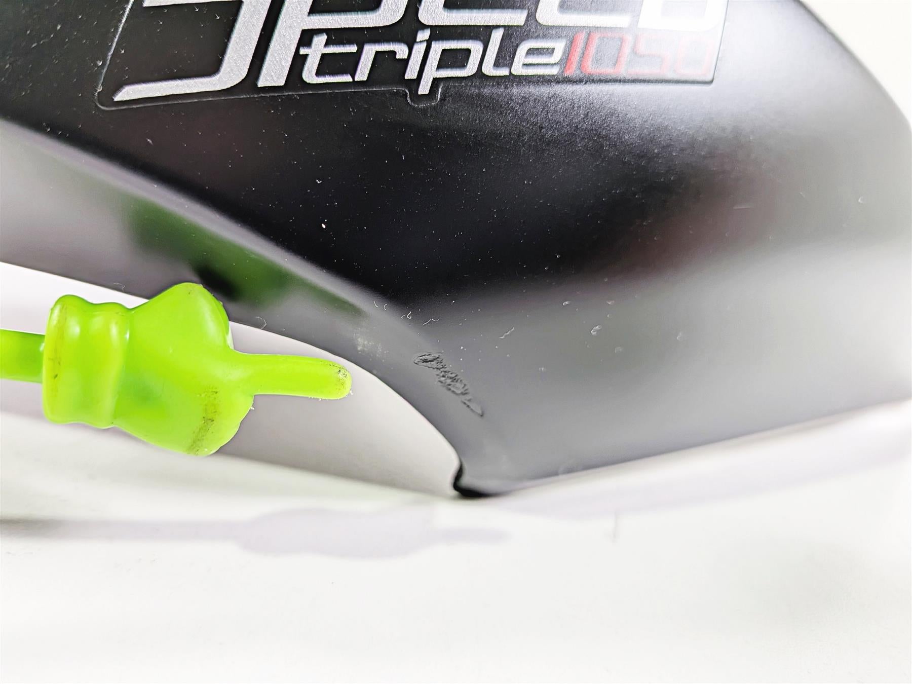 2019 Triumph Speed Triple RS 1050 Black Right Tail Cover Fairing T2303451 {{ shop.shopifyCountryName }} - Mototech271