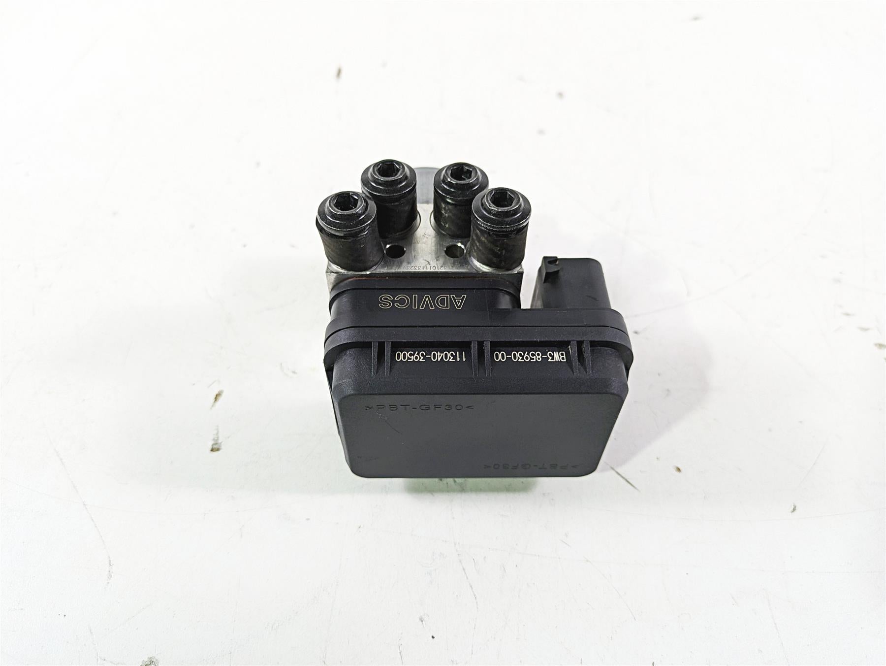2021 Yamaha Tenere 700 XTZ7 Abs Brake Pump Unit Module BW3-85930-09-00 {{ shop.shopifyCountryName }} - Mototech271