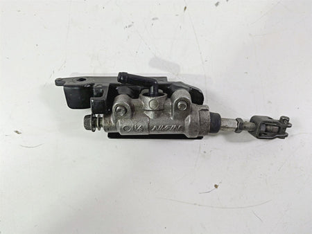 2008 Yamaha XVS1300 V-Star Tourer Rear Brake Master Cylinder 1/2 3D8-2583V-00-00 {{ shop.shopifyCountryName }} - Mototech271