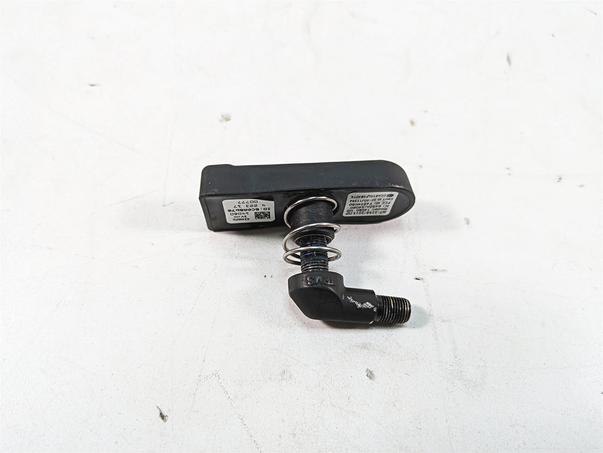 2018 Harley Touring FLHXSE CVO Street Glide TPS Tire Pressure Sensor 32700096 {{ shop.shopifyCountryName }} - Mototech271