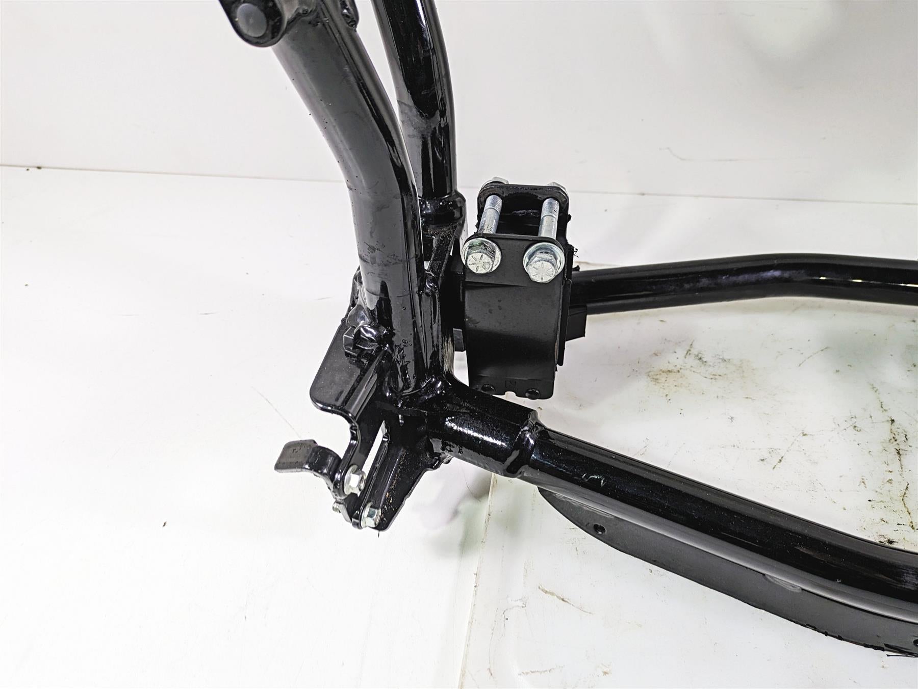 2017 Harley Dyna FXDB Street Bob Straight Main Frame Chassis 29dgr With Clean California Title 47745-06B {{ shop.shopifyCountryName }} - Mototech271