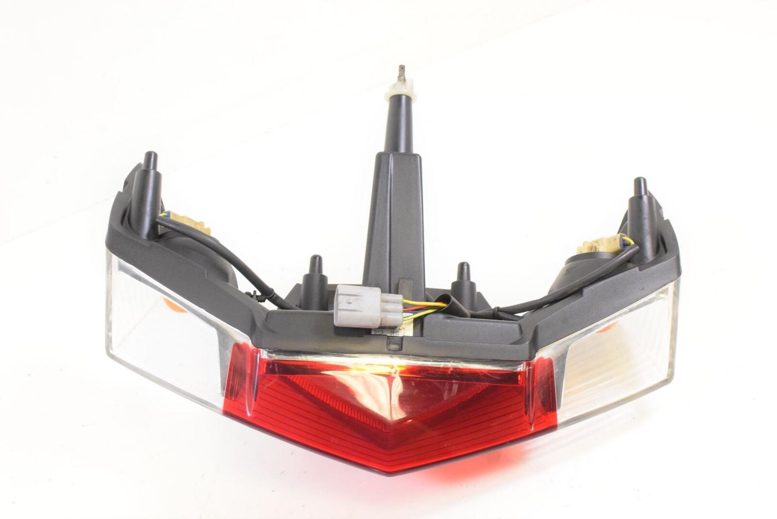 2013 Triumph 1215 Trophy SE Taillight Tail Light Lamp Lens NICE T2703600 {{ shop.shopifyCountryName }} - Mototech271