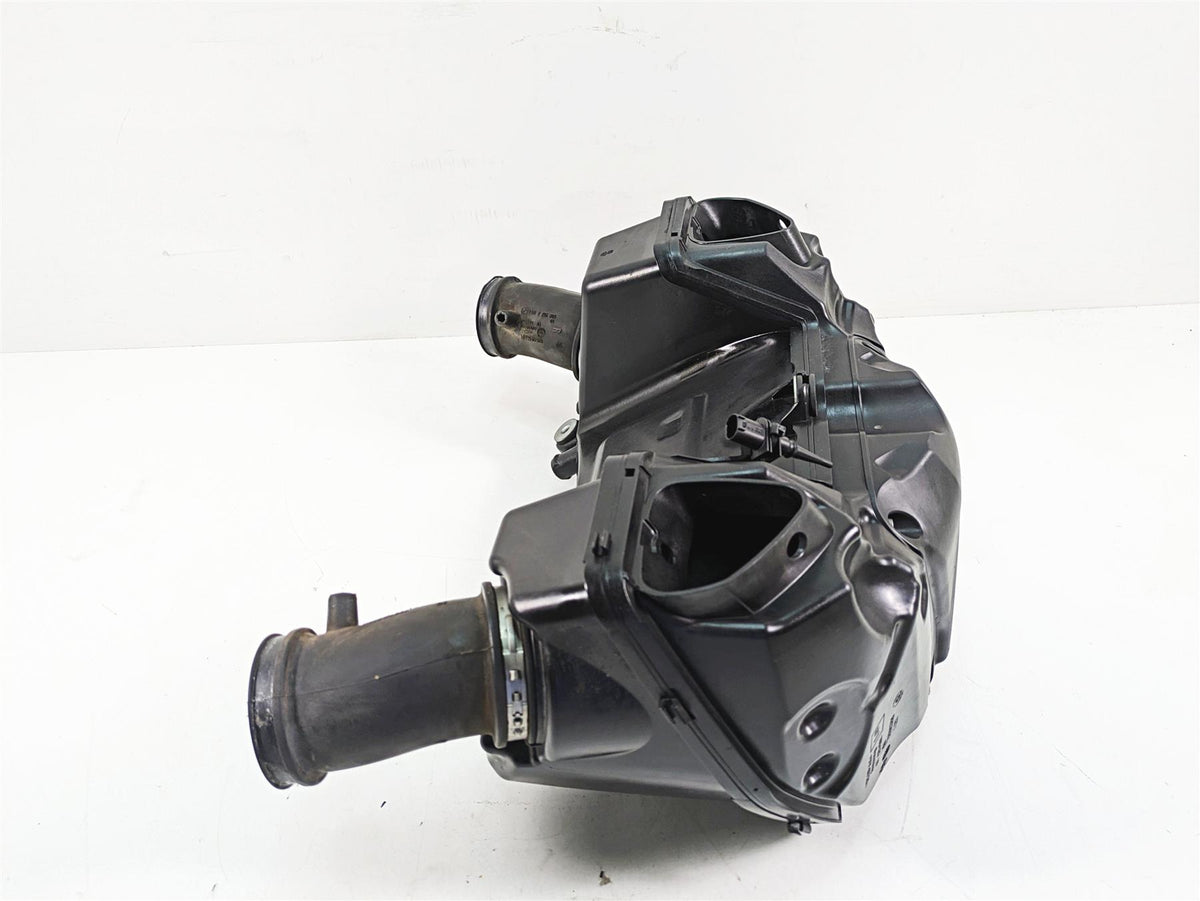 2016 BMW R1200R K53 Air Box Cleaner Filter Breather & Tubes Set 13718523907 {{ shop.shopifyCountryName }} - Mototech271