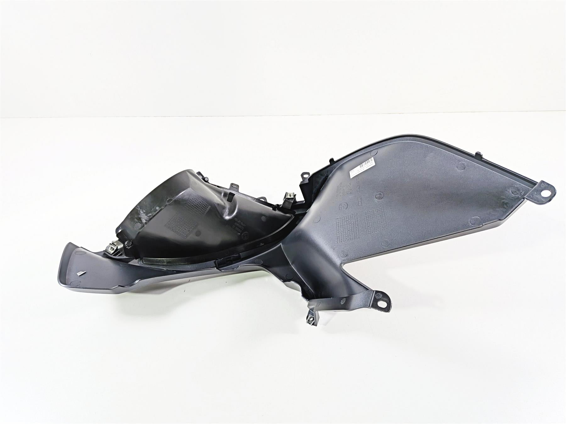2023 BMW R1250RT RTP K52 Right Knee Air Intake Cover Fairing 46638533582 {{ shop.shopifyCountryName }} - Mototech271