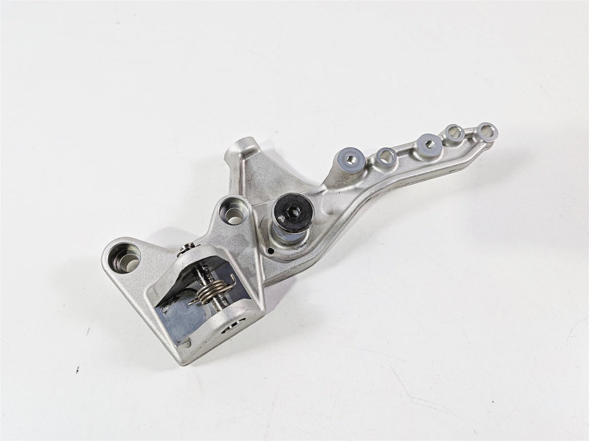 2022 Triumph Tiger 900 GT Pro Right Front Foot Peg Mount T2082358 {{ shop.shopifyCountryName }} - Mototech271
