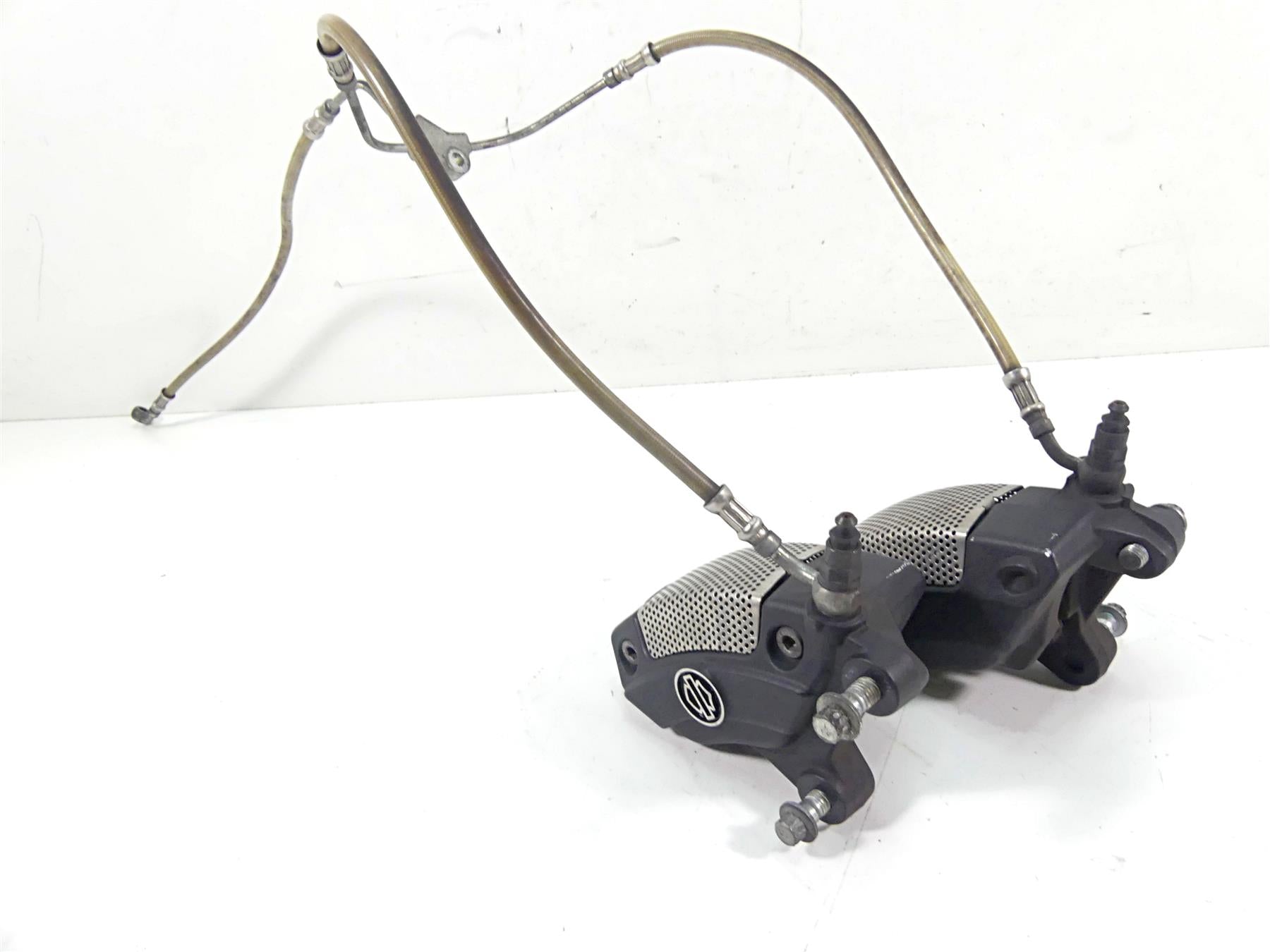 2013 Harley VRSCF Muscle Vrod Front Brake Caliper Set + Lines 44731-08 44732-08 {{ shop.shopifyCountryName }} - Mototech271