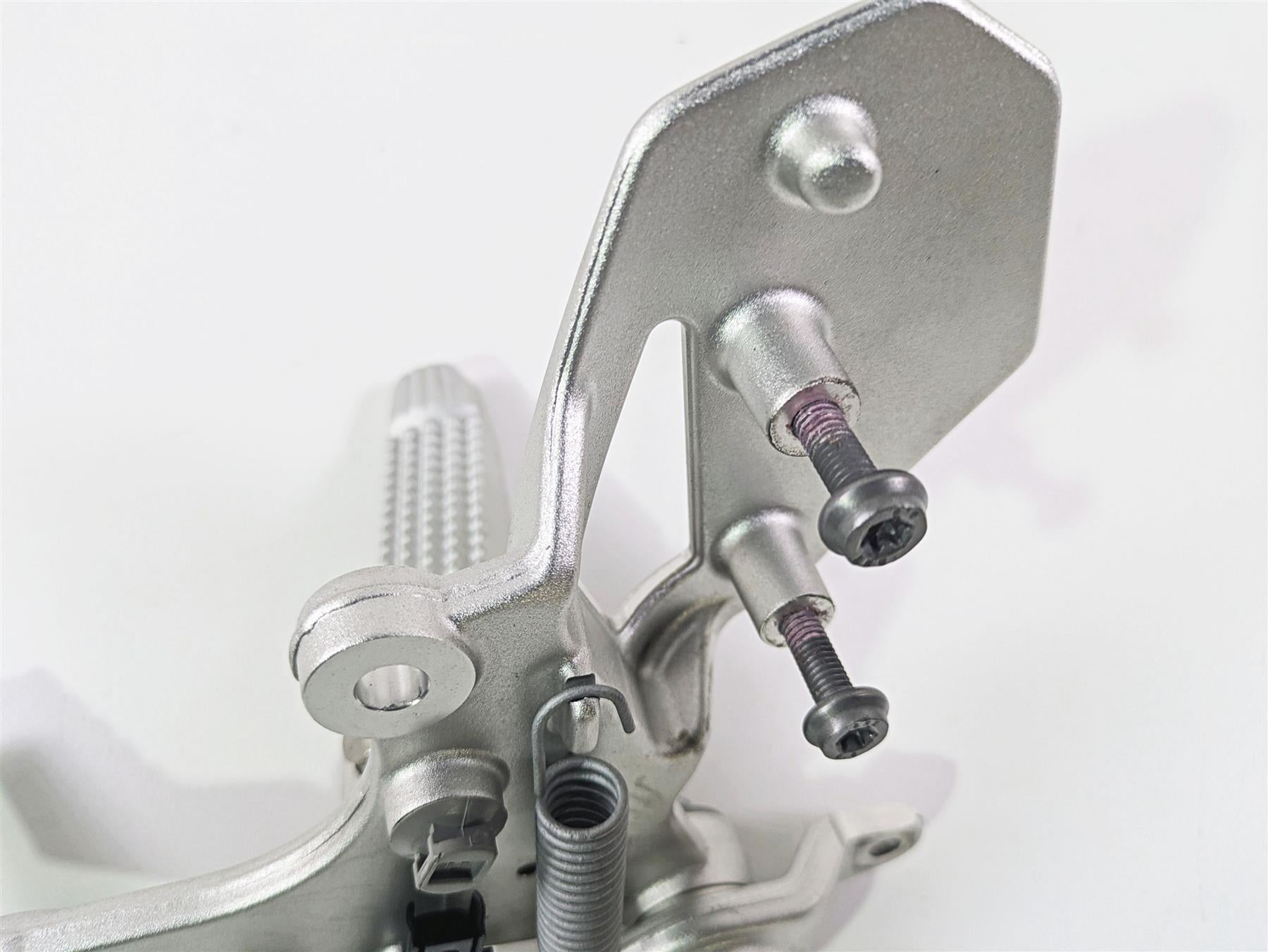 2022 BMW RnineT Pure K22 Right Footpeg & Brake Lever Pedal Set 46719457882 {{ shop.shopifyCountryName }} - Mototech271