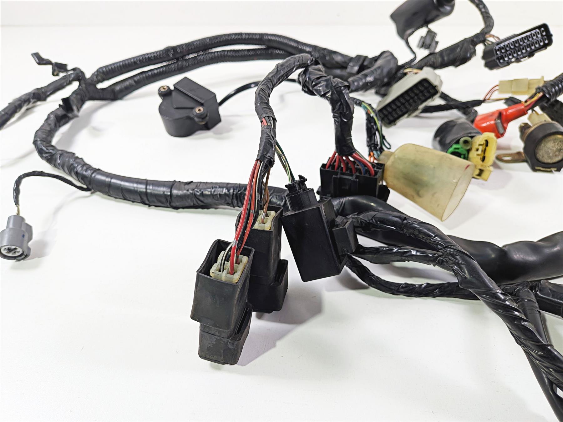 2003 Honda V-Twin VTX1800 C Main Wiring Harness Loom - No Cuts 32100-MCH-830 {{ shop.shopifyCountryName }} - Mototech271