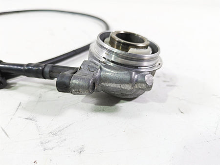 2004 BMW R1150GS R21 Speedometer Drive Gear & Spinning Cable 62122306287 {{ shop.shopifyCountryName }} - Mototech271