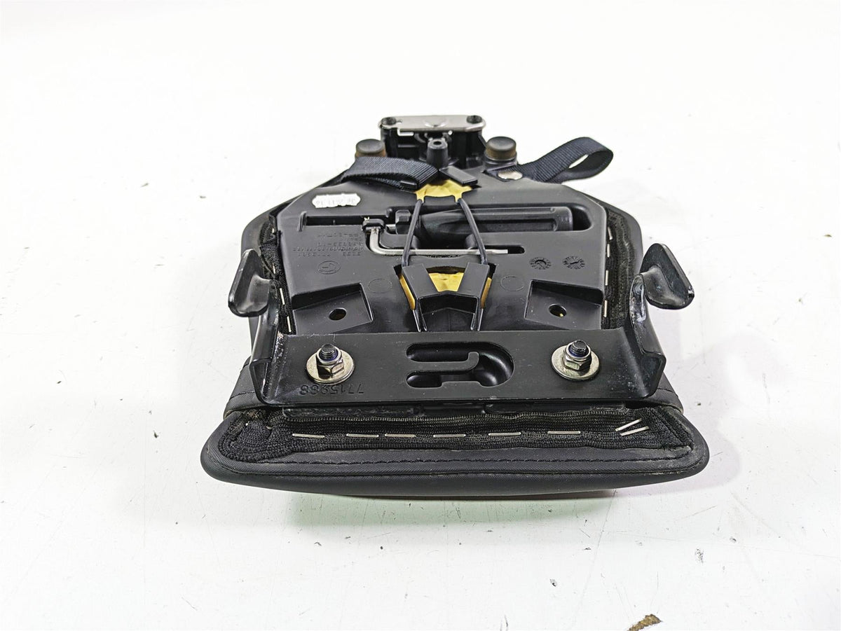 2017 BMW S1000R K47 Rear Passenger Seat Saddle Pillion 52537715981 {{ shop.shopifyCountryName }} - Mototech271