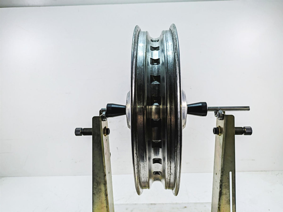 2009 Harley Touring FLHTCU Electra Glide Straight 17x3 Cast Front Wheel 43300161 {{ shop.shopifyCountryName }} - Mototech271