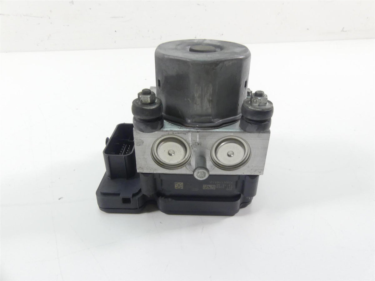 2014 Harley Touring FLHTK Electra Glide Abs Brake Pump Unit Module 41100013A {{ shop.shopifyCountryName }} - Mototech271