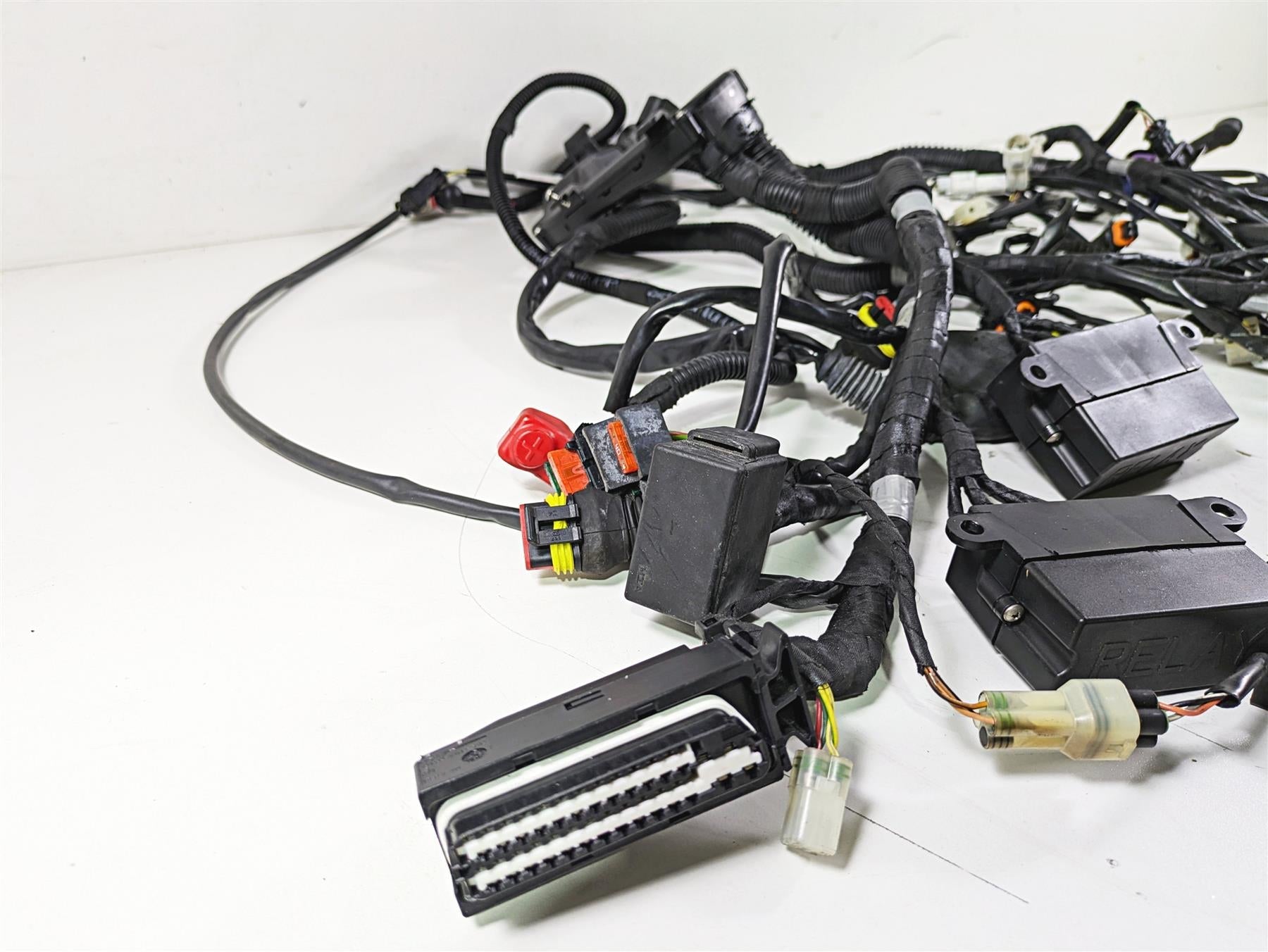 2014 Moto Guzzi California 1400 Touring Wiring Harness Loom -No Cuts 2D000190 {{ shop.shopifyCountryName }} - Mototech271