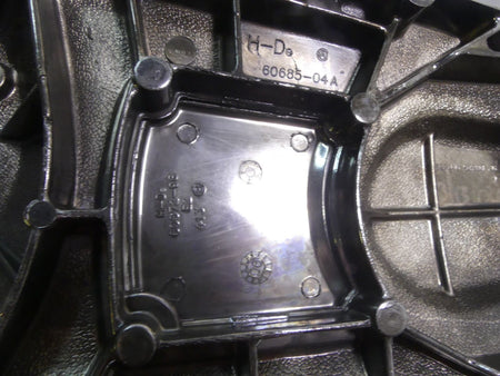2006 Harley Touring FLHCU SE CVO Outer Primary Drive Clutch Cover 60685-04A {{ shop.shopifyCountryName }} - Mototech271
