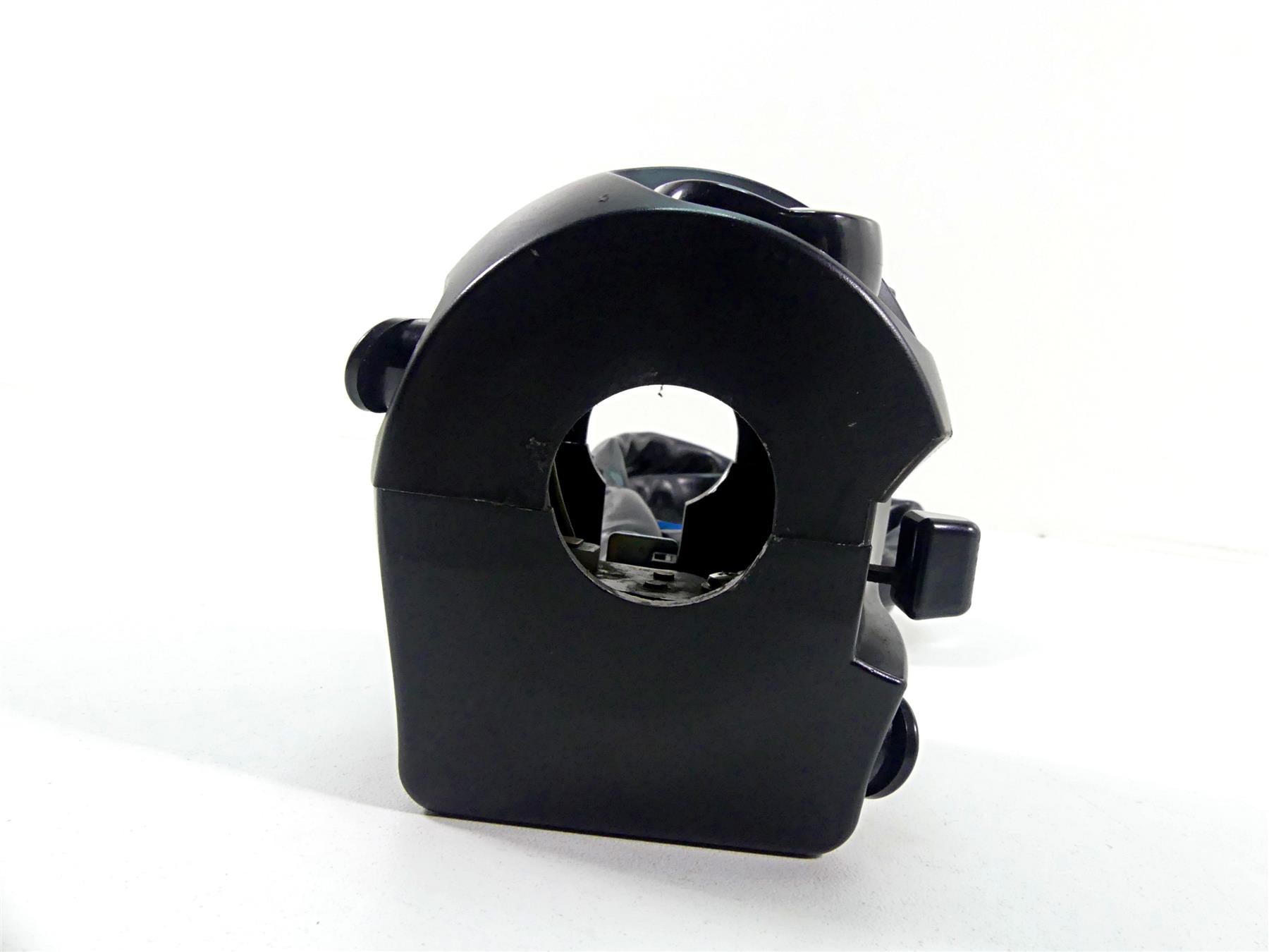 2011 Victory Cross Country Left Hand Control Switch 4012119 {{ shop.shopifyCountryName }} - Mototech271