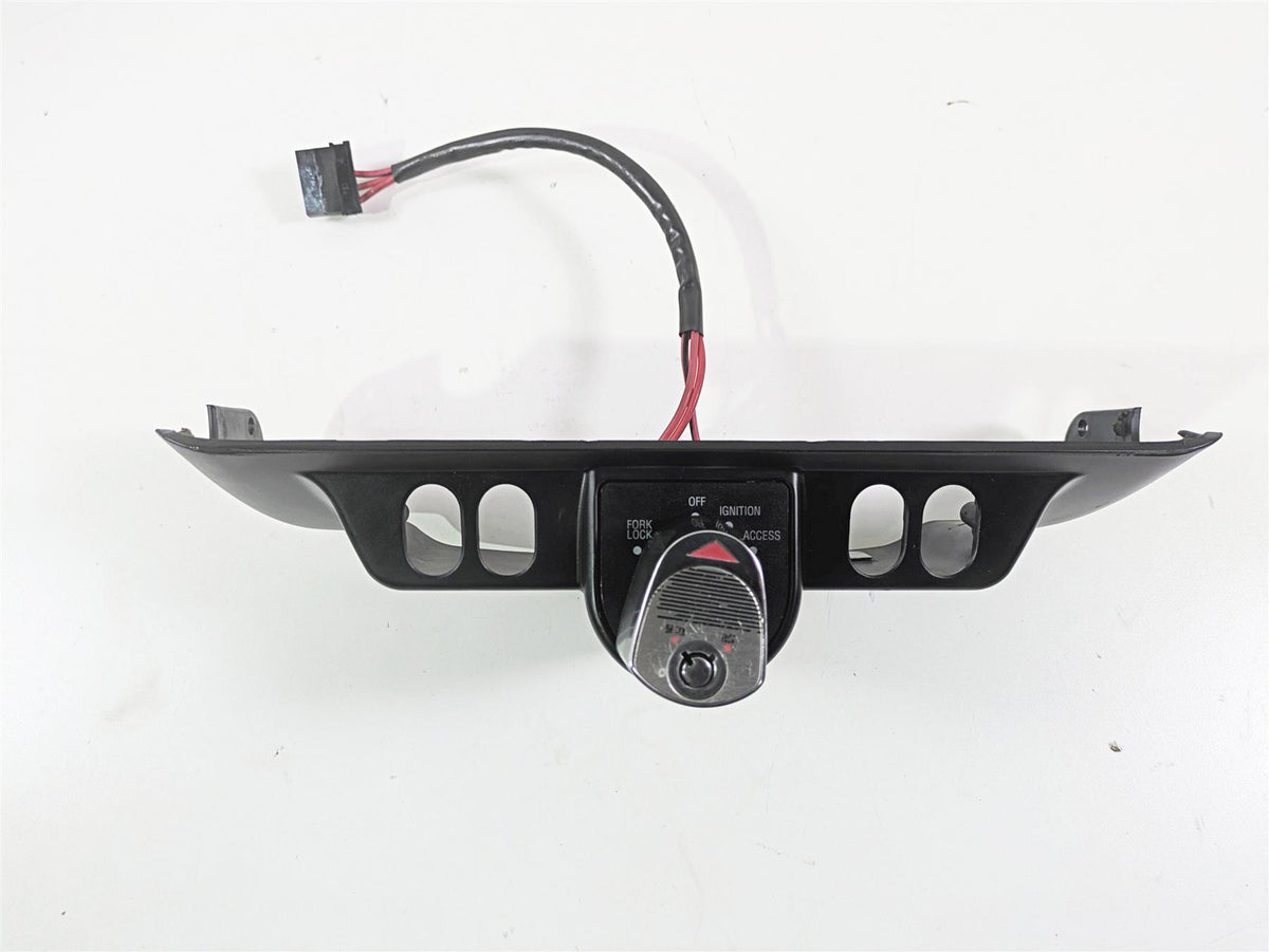 1999 Harley Touring FLHTCUI E-Glide Ignition Switch & Knob VIN 71526-93B {{ shop.shopifyCountryName }} - Mototech271
