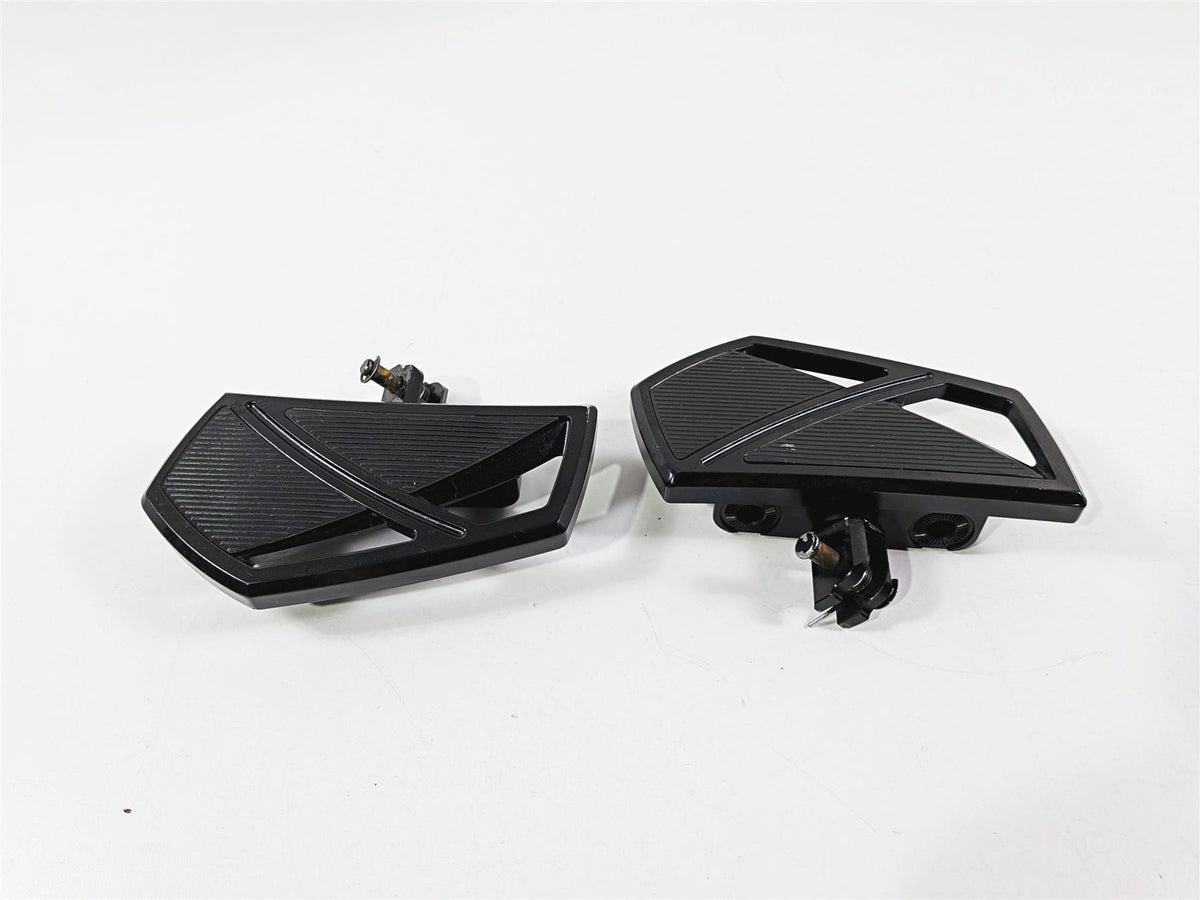 2022 Harley Softail FXLRST Low Rider Front Floorboard Foot Floor Board Set {{ shop.shopifyCountryName }} - Mototech271