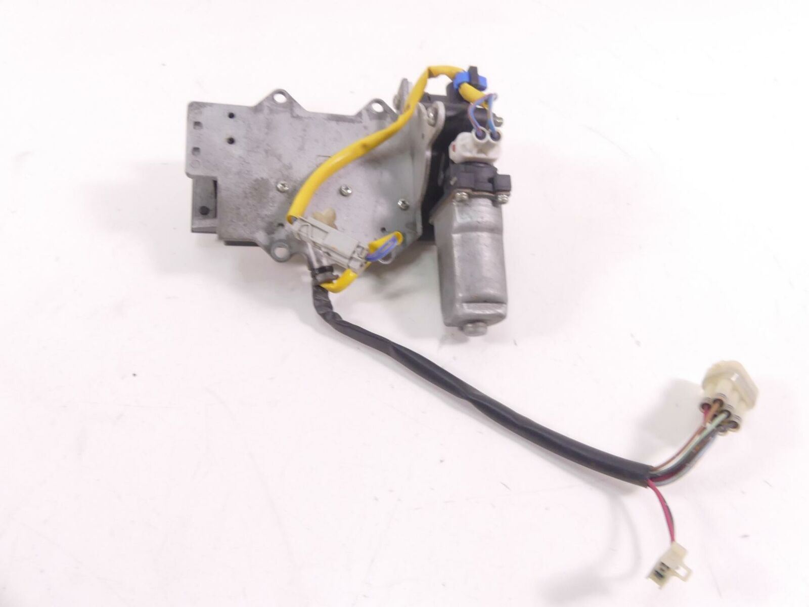 2010 Victory Vision Tour Windshield Wind Shield Screen Drive Motor 4011815 {{ shop.shopifyCountryName }} - Mototech271