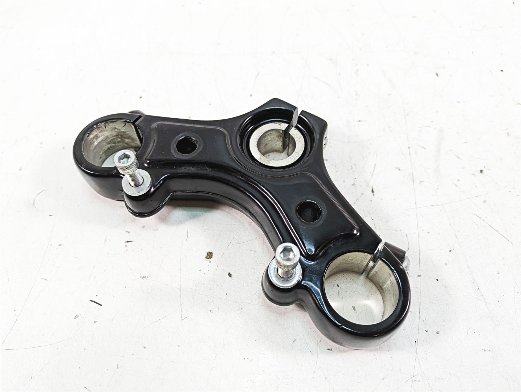 2017 Harley XL883 N Sportster Iron Upper Triple Tree Steering Clamp 46758-07 {{ shop.shopifyCountryName }} - Mototech271