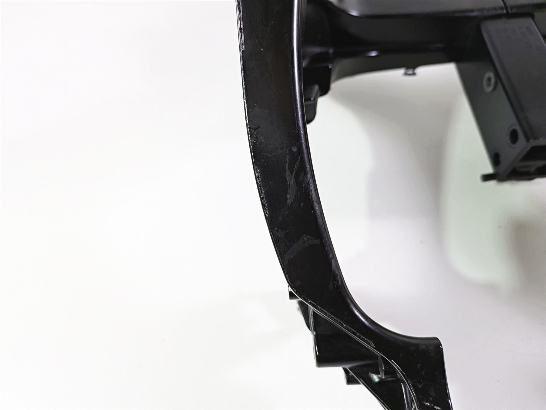2019 BMW R1250RT K52 Front Fairing Stay Carrier Set 46638529329 46638529330 {{ shop.shopifyCountryName }} - Mototech271