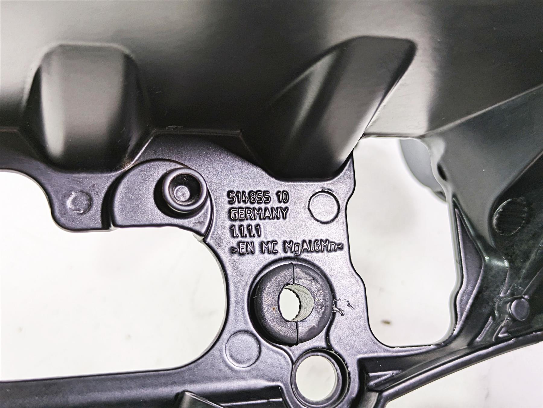 2018 BMW R1200GS GSW K50 Front Center Stay Windshield Mount 46638536083 {{ shop.shopifyCountryName }} - Mototech271