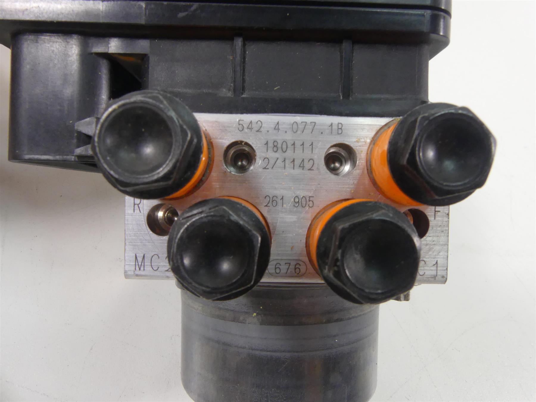 2018 Ducati Panigale 1100 V4 S Abs Brake Pump Module Unit 54240781A {{ shop.shopifyCountryName }} - Mototech271