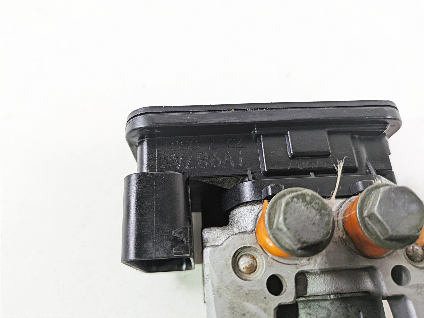 2017 Indian Chieftain Limited Abs Brake Pump Control Unit Module 2204981 {{ shop.shopifyCountryName }} - Mototech271